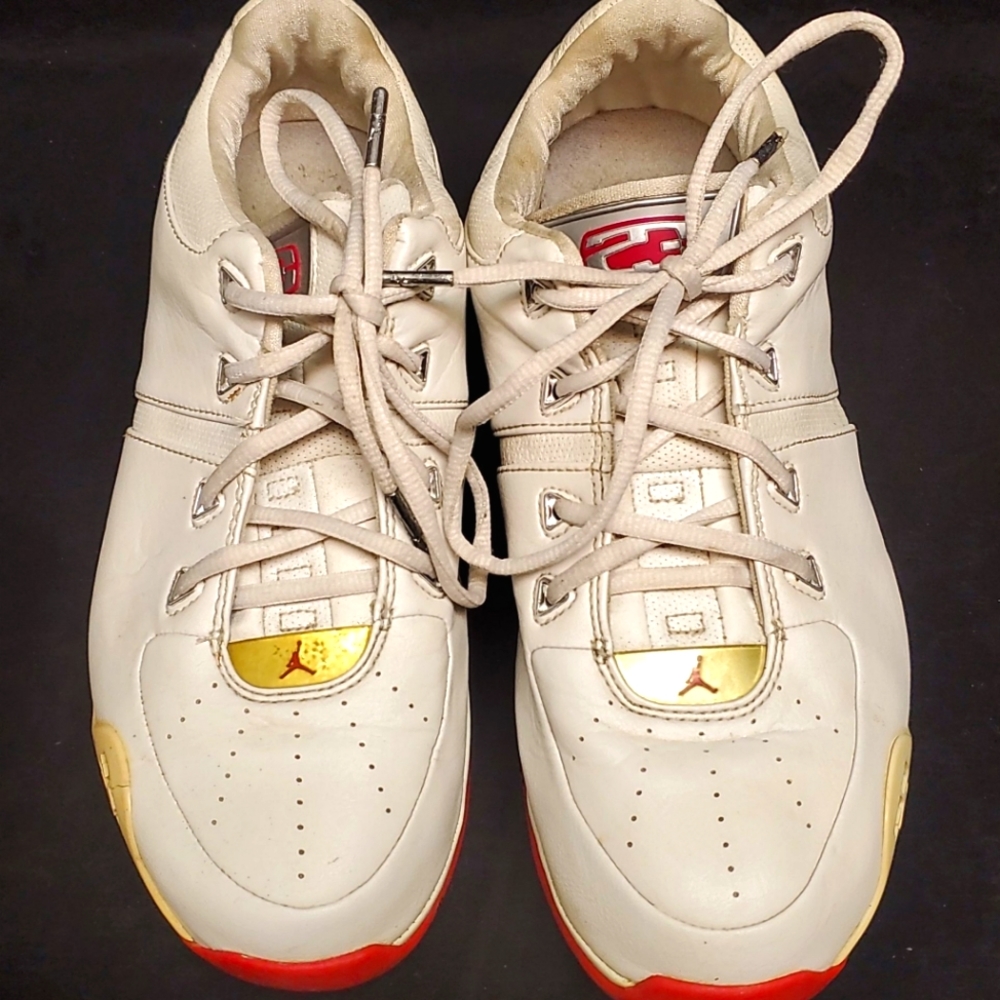 Jordan 23 white red and gold tennis shoes size 11